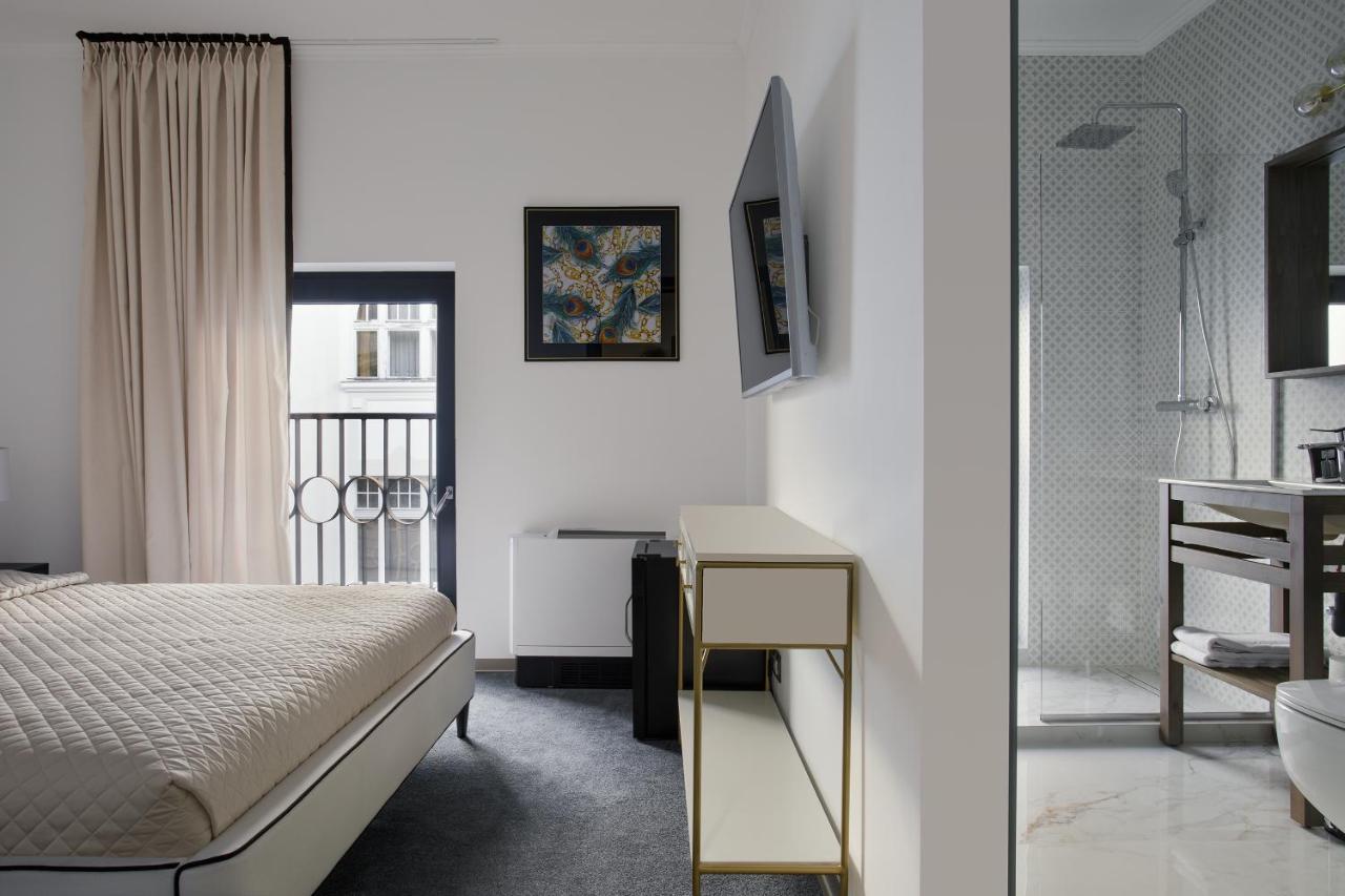 The Square Hotel คลูจ-นาโปกา ภายนอก รูปภาพ